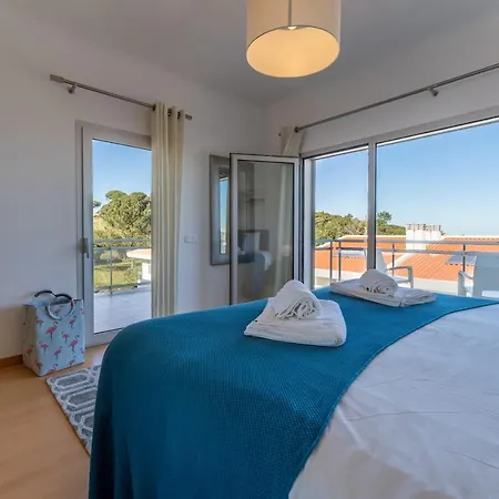 Portola Beach House Villa *