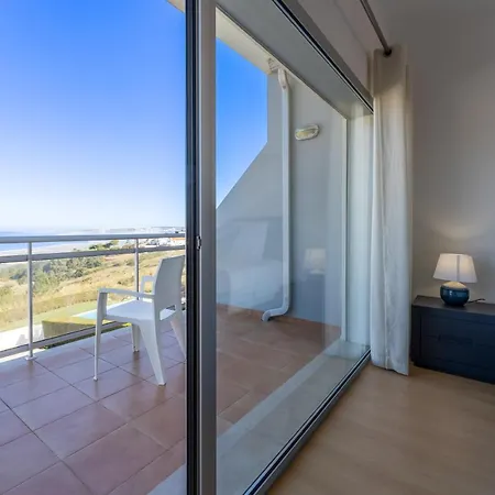 Villa Portola Beach House *